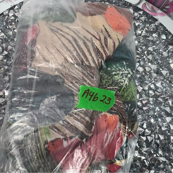 Just 4 inc button up vintage flowers Hawaii Tropical Floral Button-Up Shirt - Picture 11 of 11